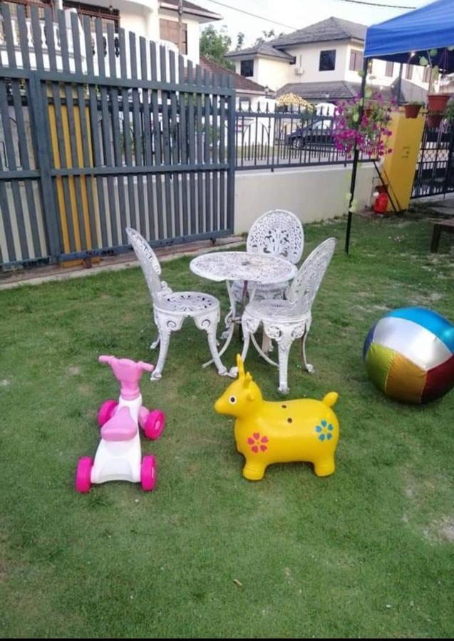 Che Na Homestay Pontian Pontian Kecil Exteriér fotografie
